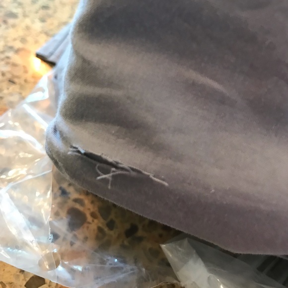 NWT UGG King Sheet Set - Half Off! - Picture 6 of 6